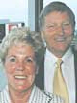 Patricia Duke Robinson and Thomas E. Robinson profile picture